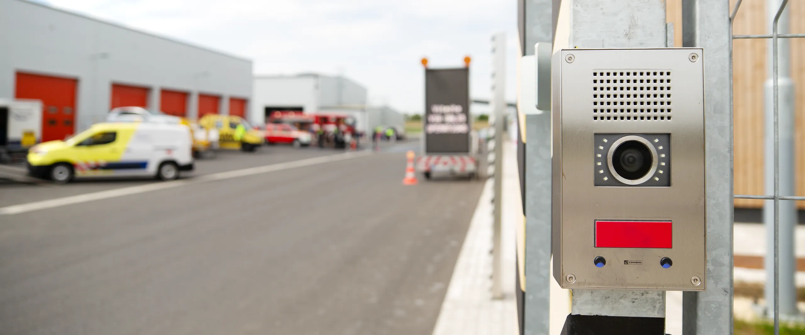 Vandal resistant station Vandal resistant station